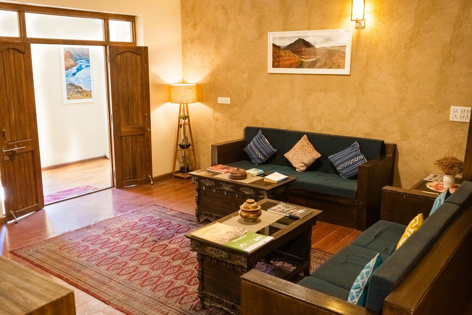 The Saraha Hotel Leh Exterior photo